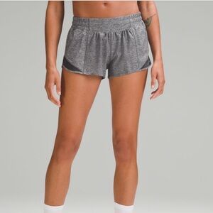 Lululemon Hotty Hot Low-Rise Lined Short Size 10